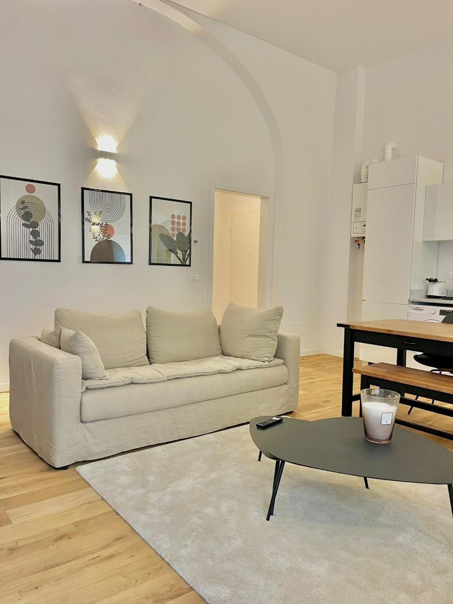 I Marmi New Royal Design Apartment ลีวอร์โน ภายนอก รูปภาพ